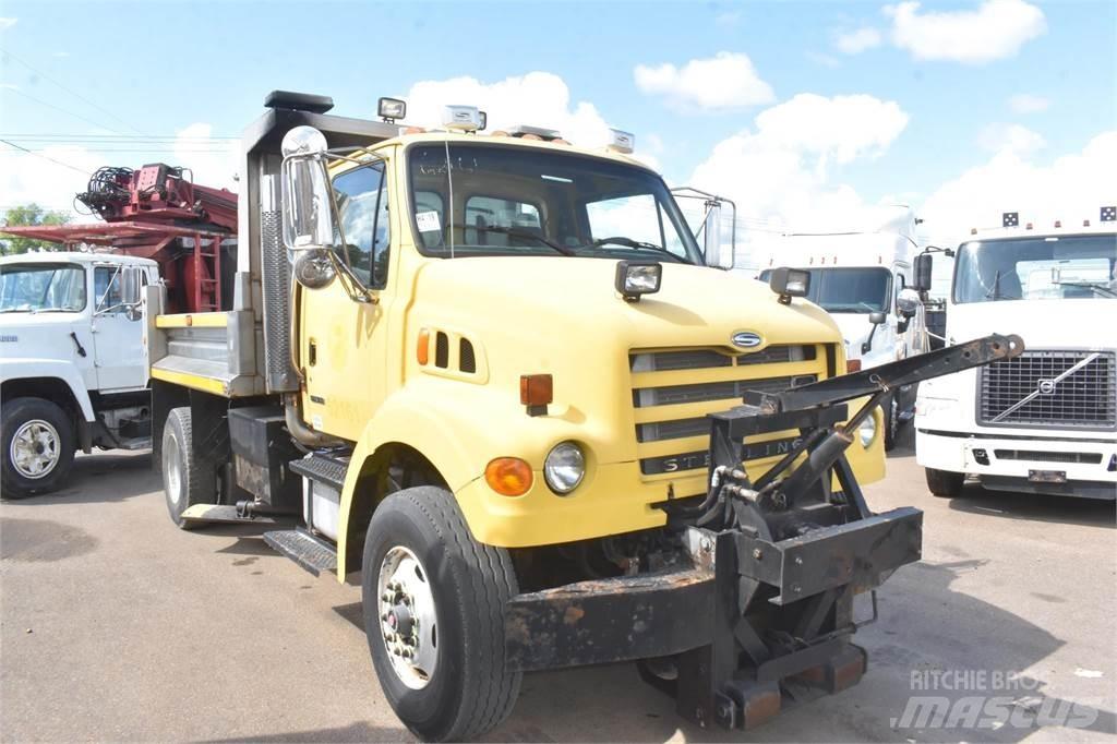 Sterling L7500 Autobasculanta