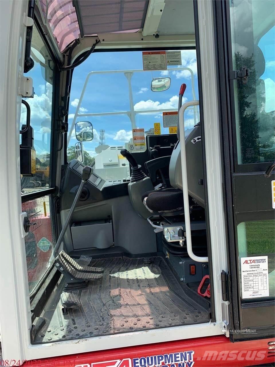Takeuchi TB2150 Excavatoare pe șenile
