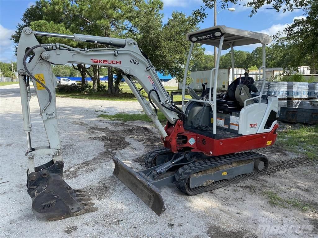 Takeuchi TB225 Mini excavatoare < 7t