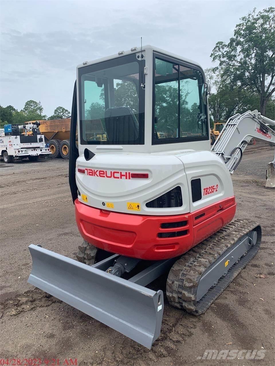 Takeuchi TB235-2 Mini excavatoare < 7t