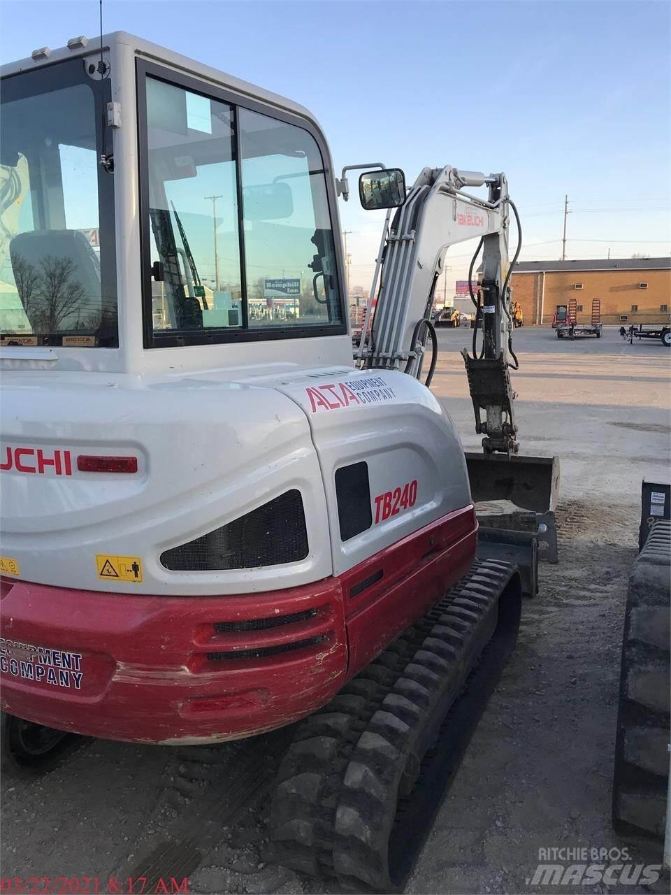 Takeuchi TB240 Mini excavatoare < 7t
