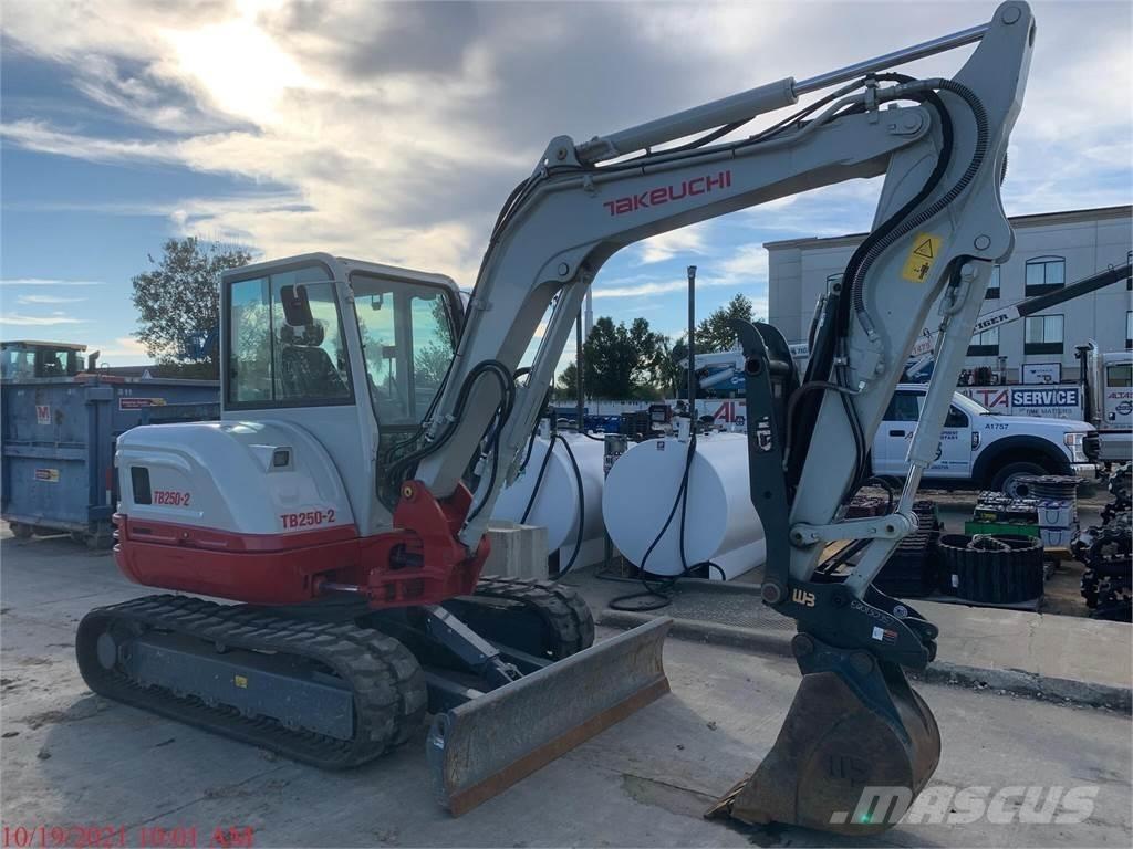 Takeuchi TB250-2 Mini excavatoare < 7t