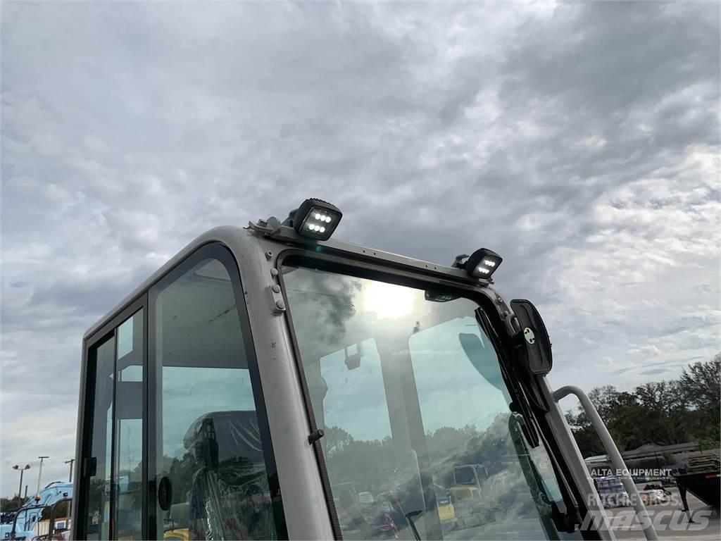 Takeuchi TB370 Excavatoare pe șenile
