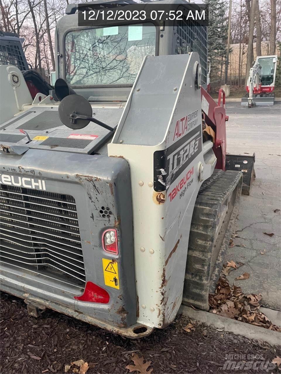 Takeuchi TL12R2 Mini incarcator