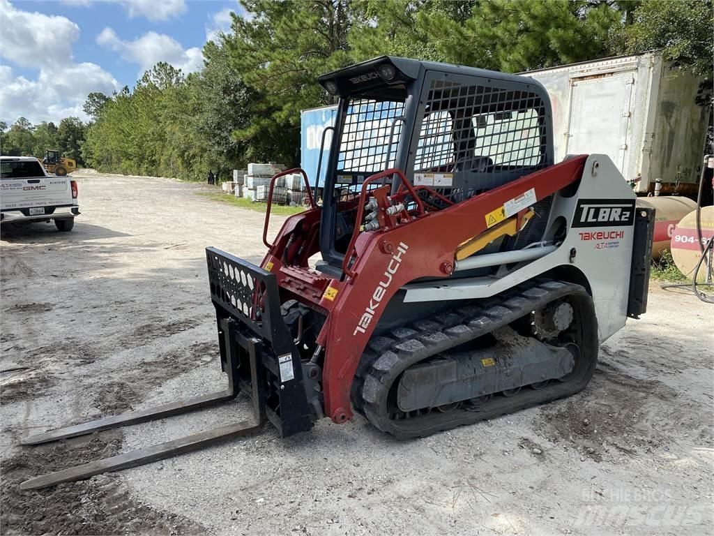Takeuchi TL8R2 Mini incarcator