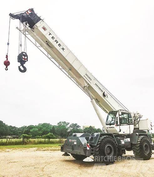 Terex RT555-1 Macara teren accidentat