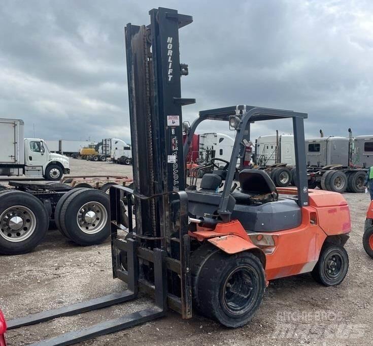 Toyota 7FDU45 Strivuitoare-altele