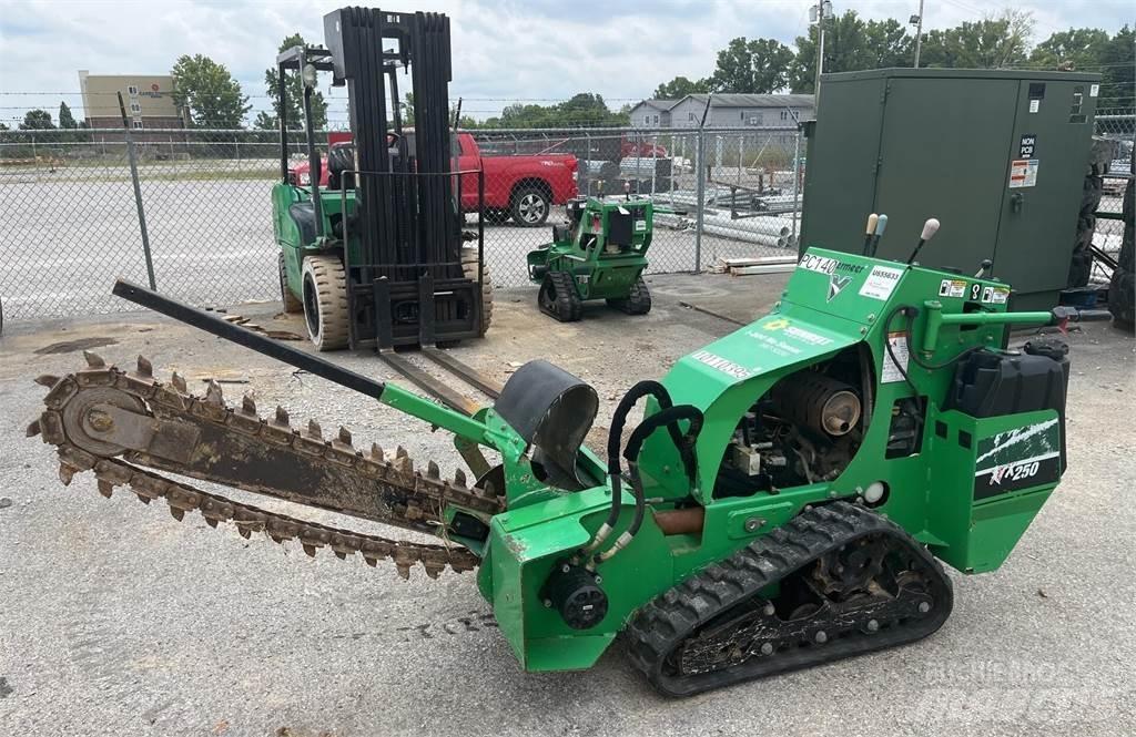Vermeer RTX250 Excavatoare de santuri