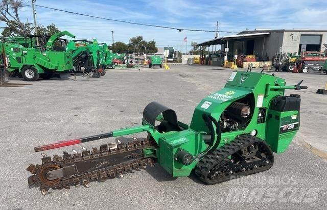 Vermeer RTX250 Excavatoare de santuri