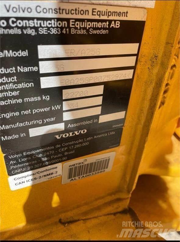 Volvo A25G Transportoare articulate