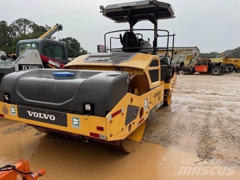 Volvo DD120B Cilindri compactori dubli