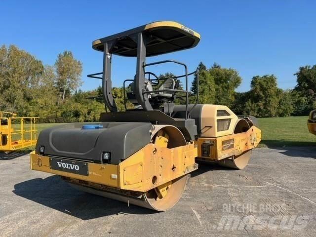 Volvo DD120B Cilindri compactori dubli