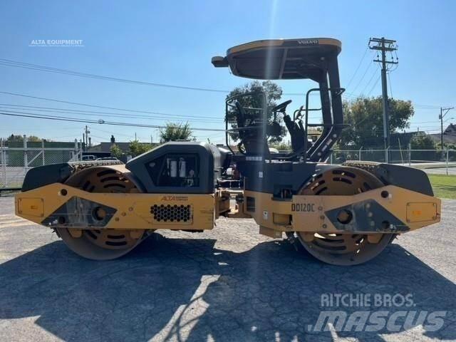 Volvo DD120C Cilindri compactori dubli