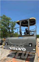 Volvo DD120C Cilindri compactori dubli
