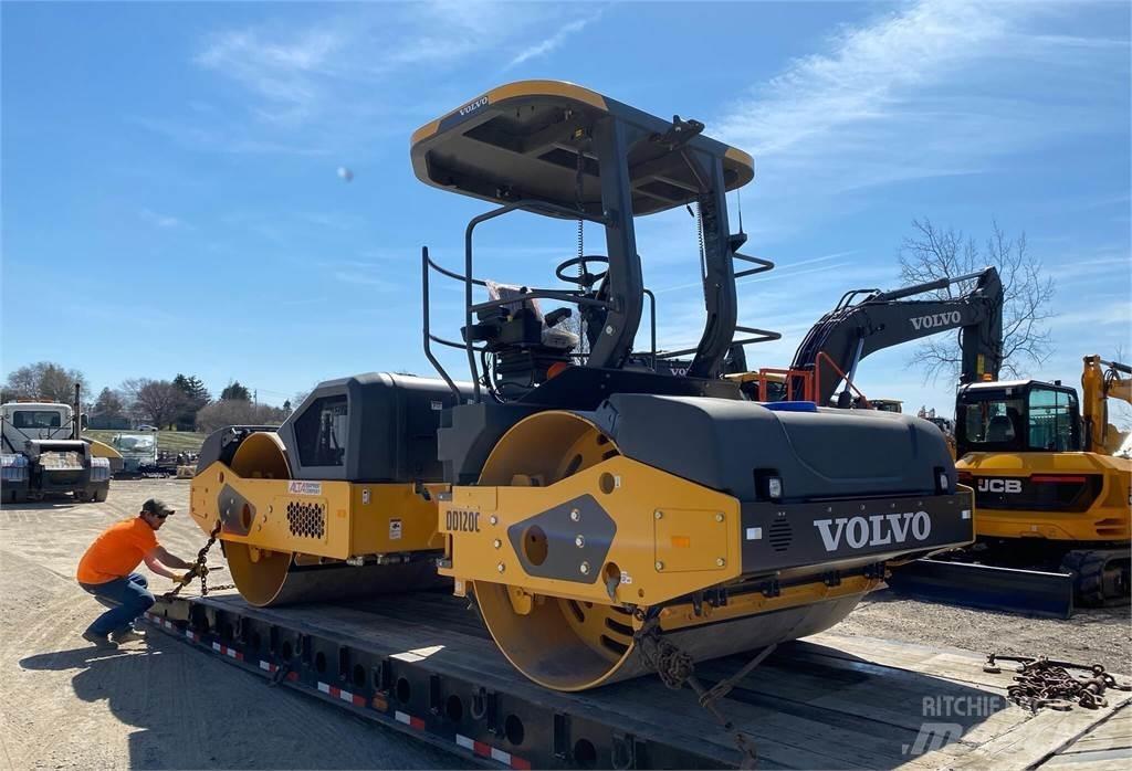 Volvo DD120C Cilindri compactori dubli