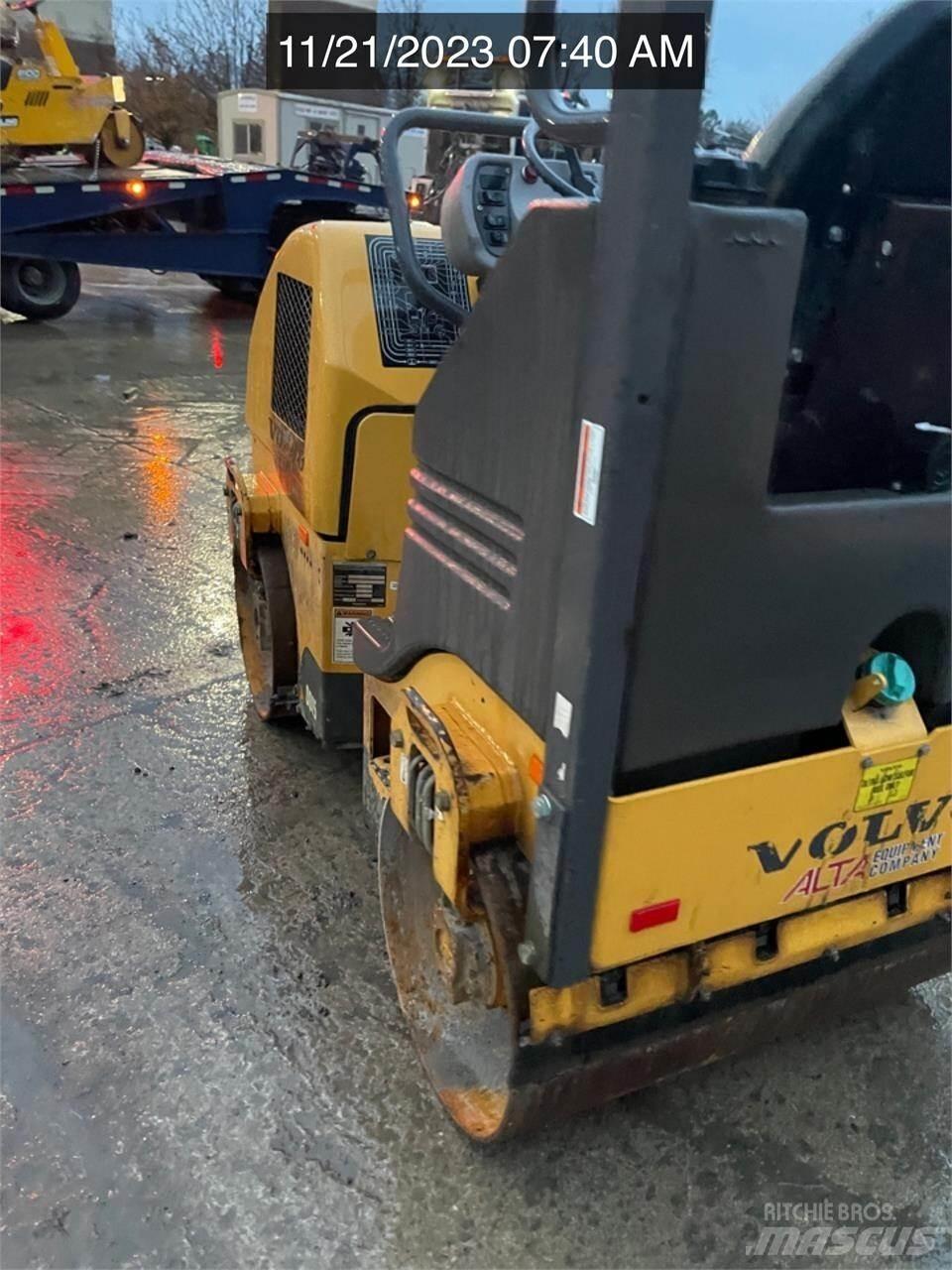 Volvo DD15 Cilindri compactori dubli
