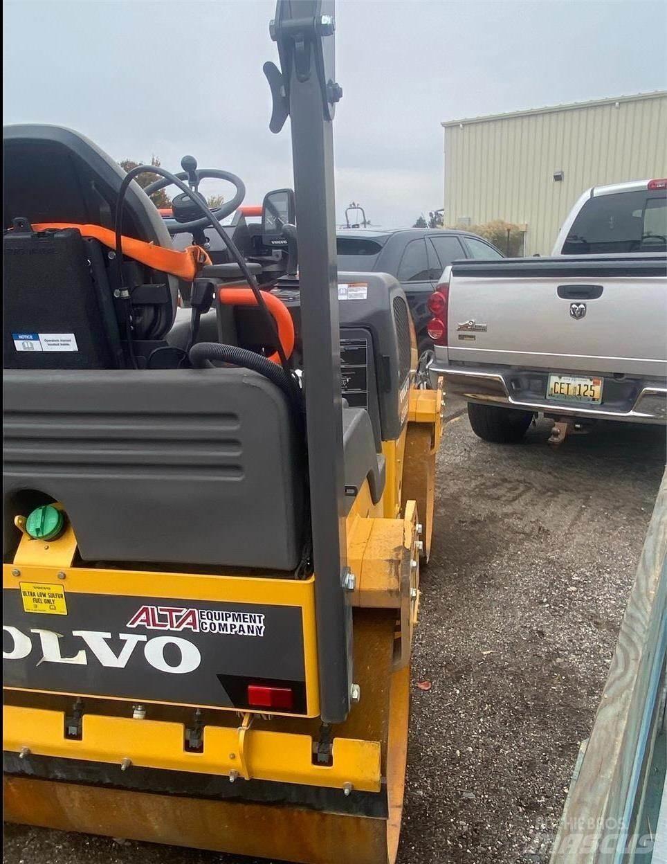 Volvo DD35B Cilindri compactori dubli