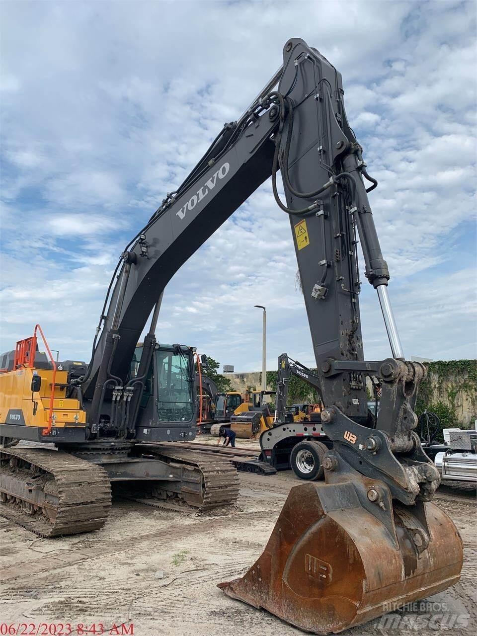 Volvo EC350EL Excavatoare pe șenile
