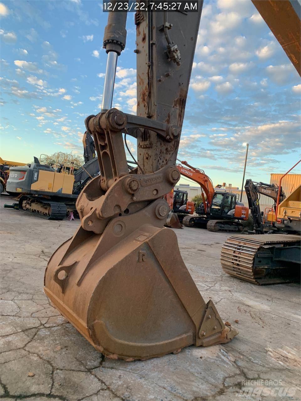 Volvo EC480EL Excavatoare pe șenile
