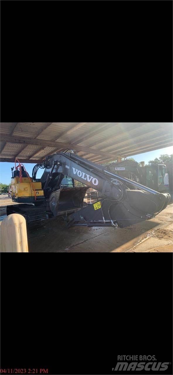 Volvo ECR235EL Excavatoare pe șenile

