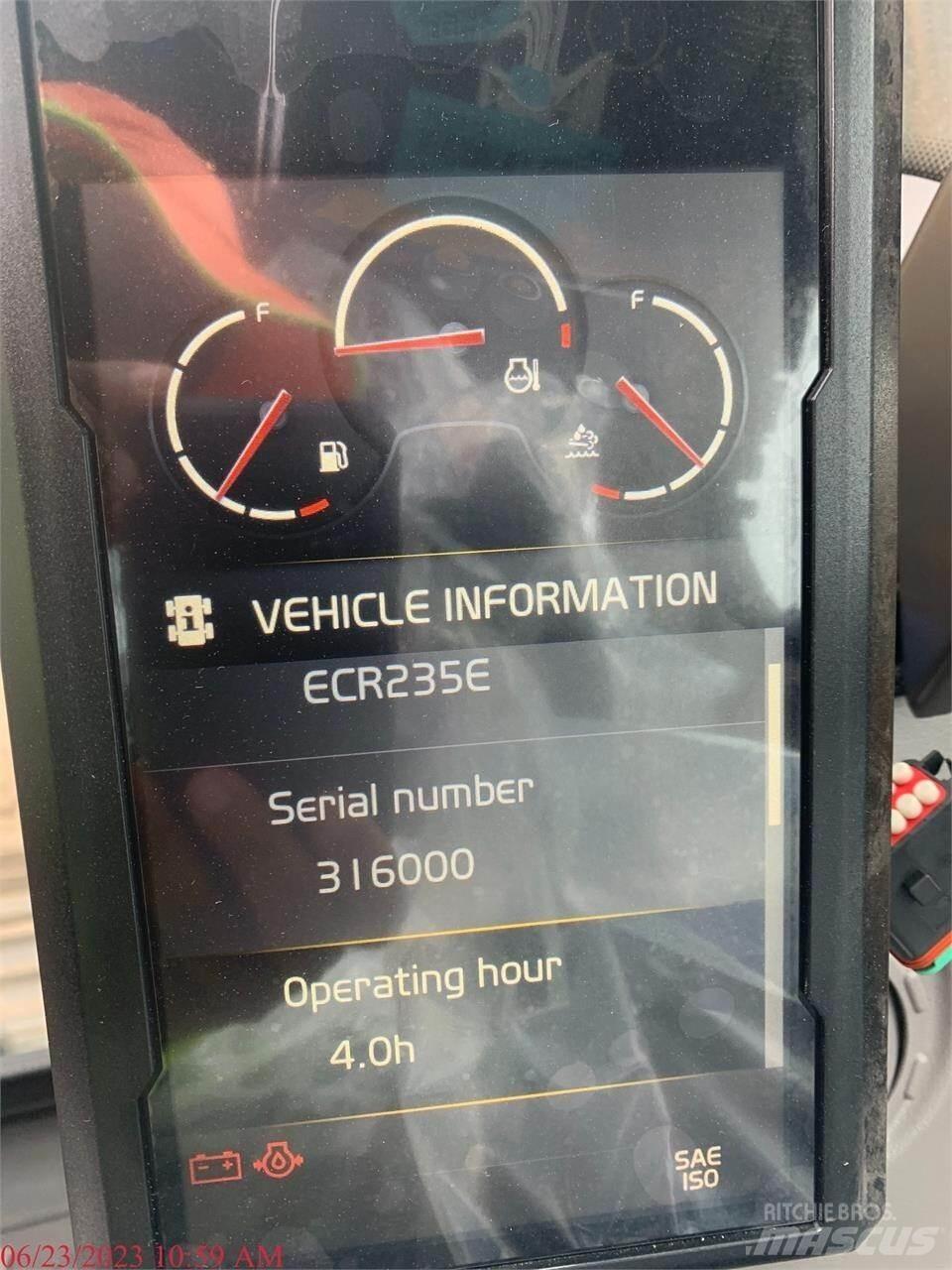 Volvo ECR235EL Excavatoare pe șenile
