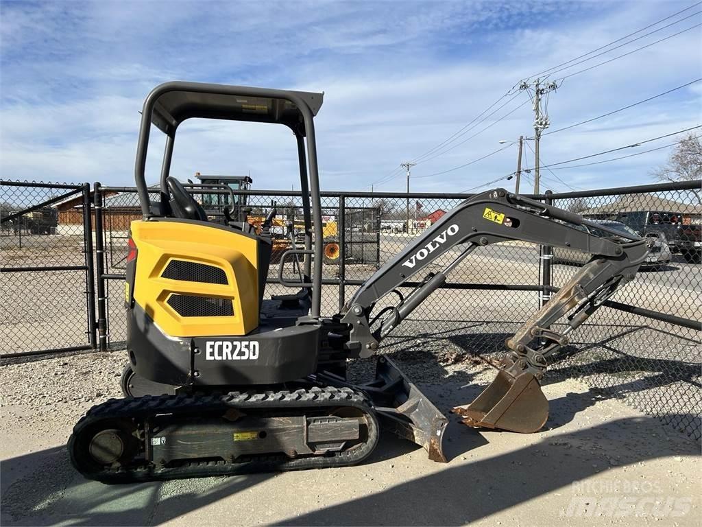 Volvo ECR25D Mini excavatoare < 7t