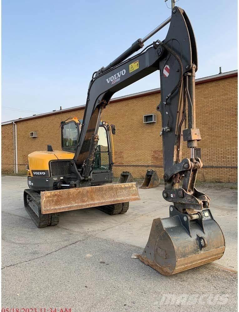 Volvo ECR88D Excavatoare pe șenile

