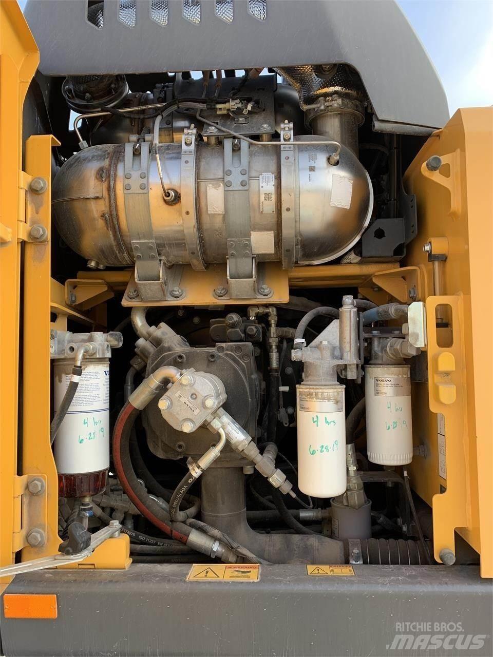 Volvo EW180E Excavatoare cu roti