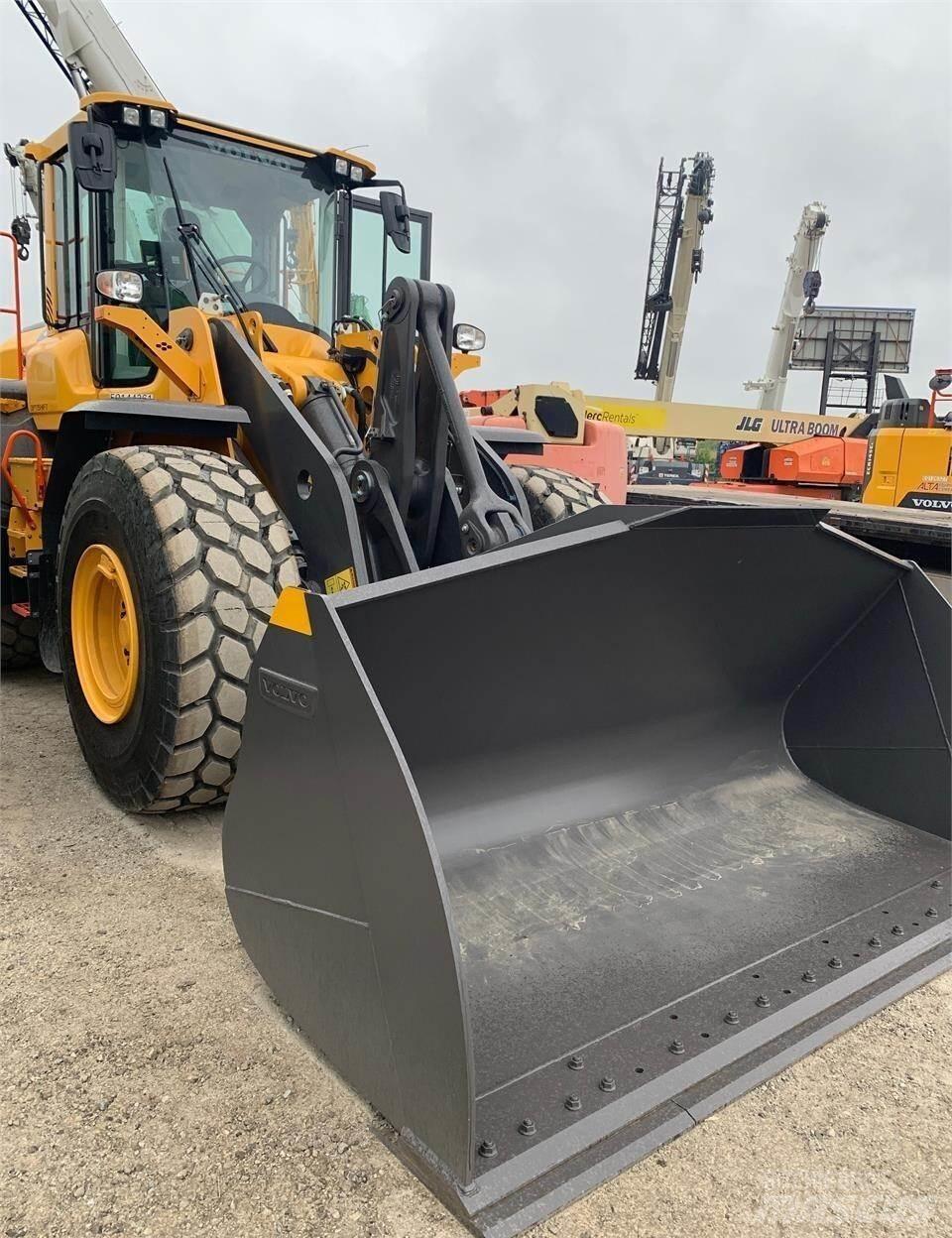 Volvo L120H Incarcator pe pneuri