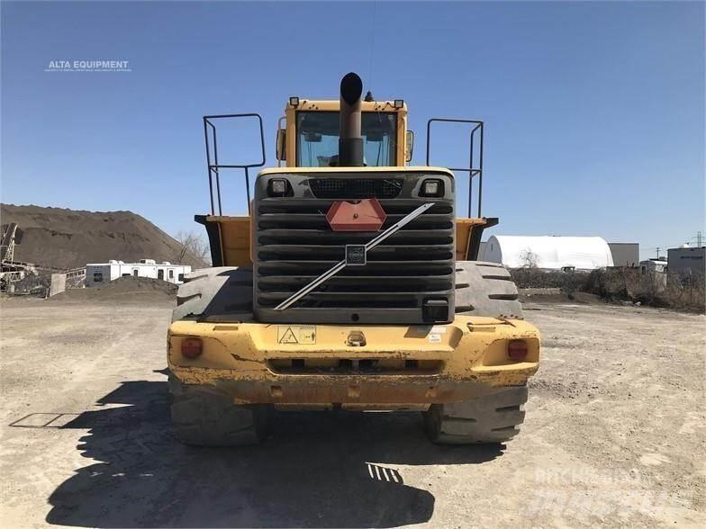 Volvo L220E Incarcator pe pneuri
