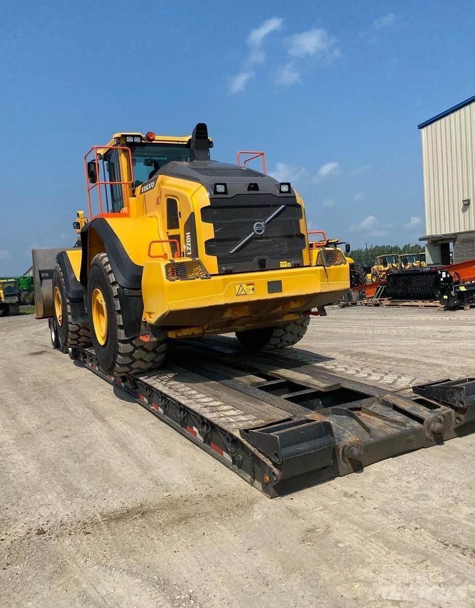 Volvo L220H Incarcator pe pneuri