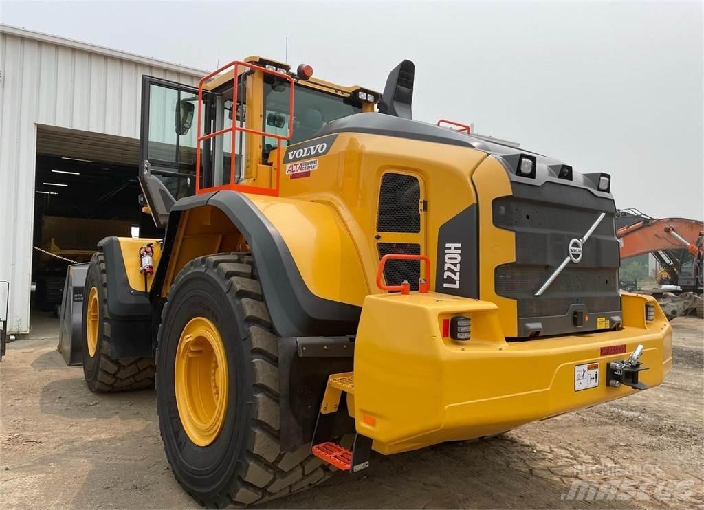 Volvo L220H Incarcator pe pneuri
