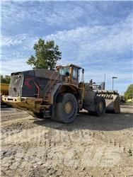 Volvo L350H Incarcator pe pneuri