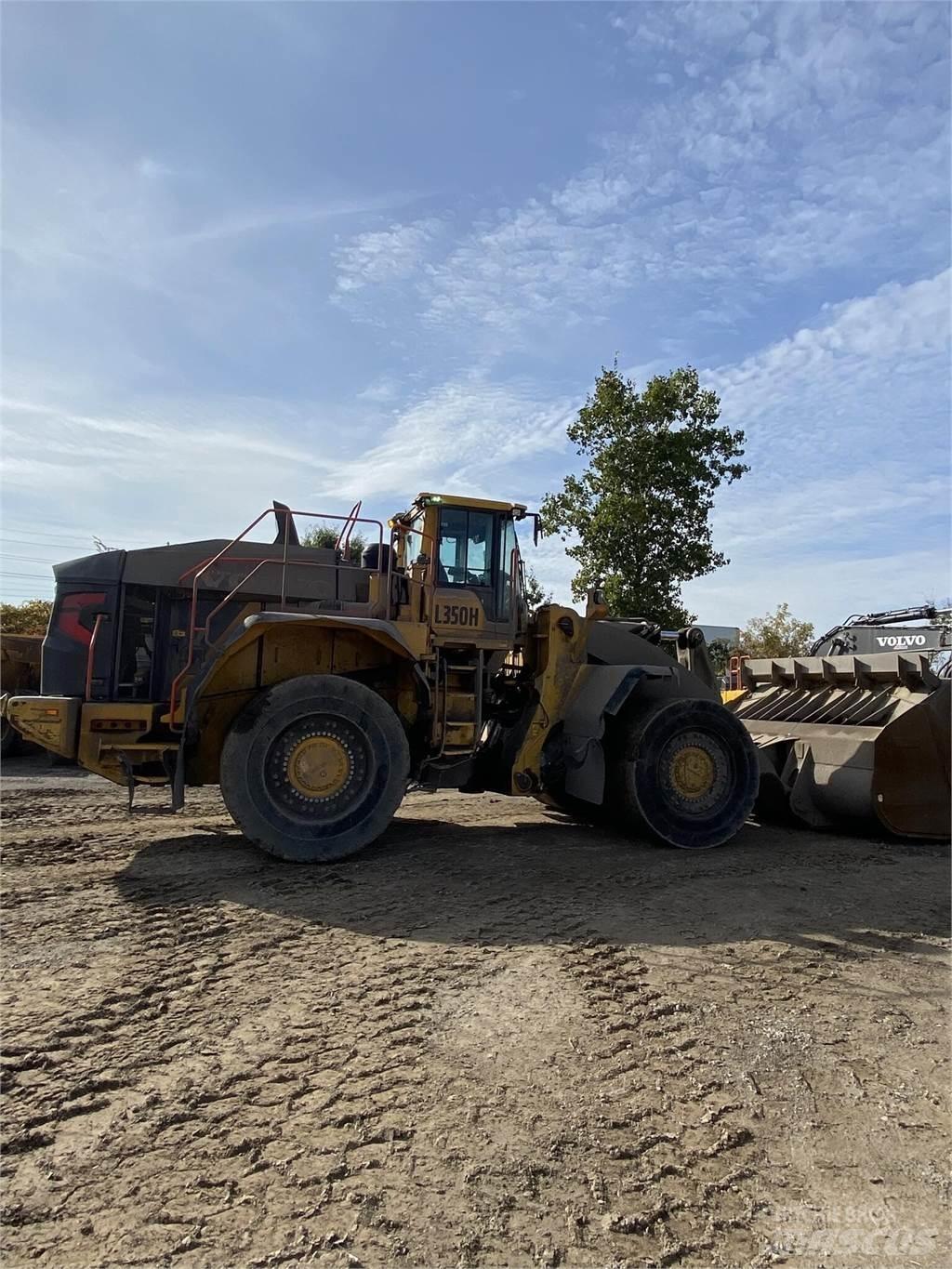 Volvo L350H Incarcator pe pneuri