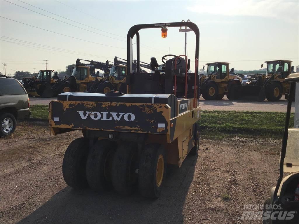 Volvo PT125C Cilindri compactori cu roti
