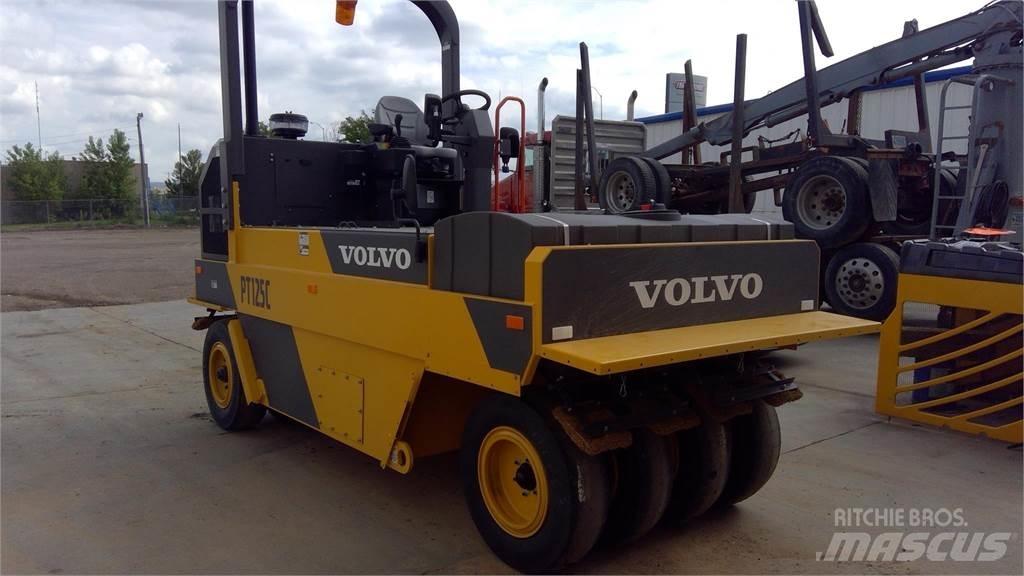Volvo PT125C Cilindri compactori cu roti
