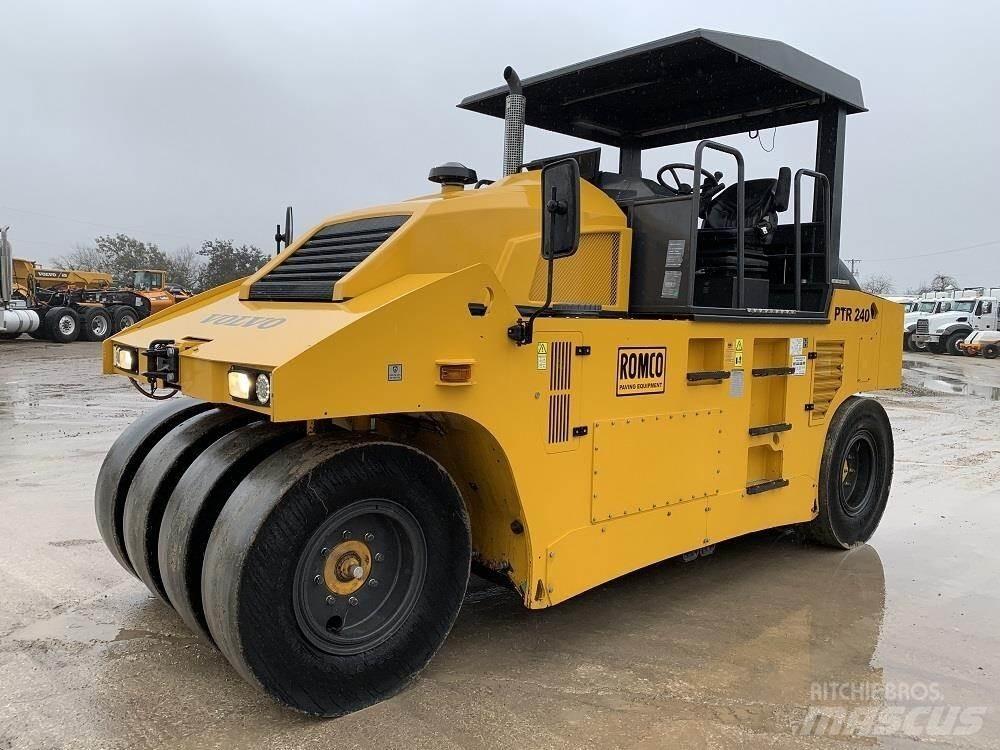 Volvo PTR240 Cilindri compactori cu roti
