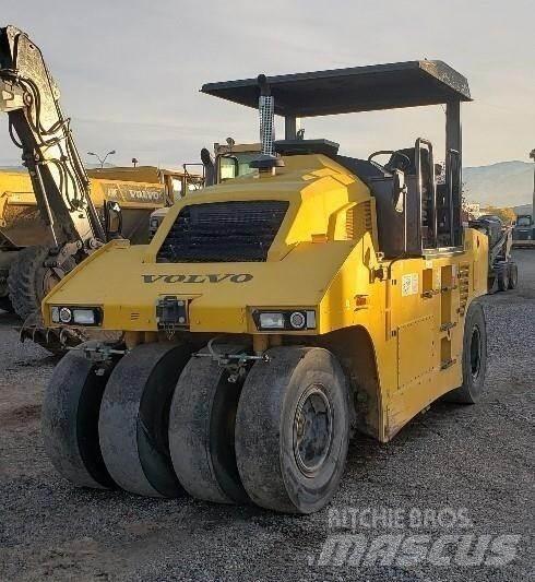 Volvo PTR240 Cilindri compactori cu roti