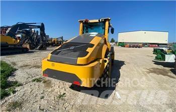 Volvo SD115B Cilindri compactori dubli