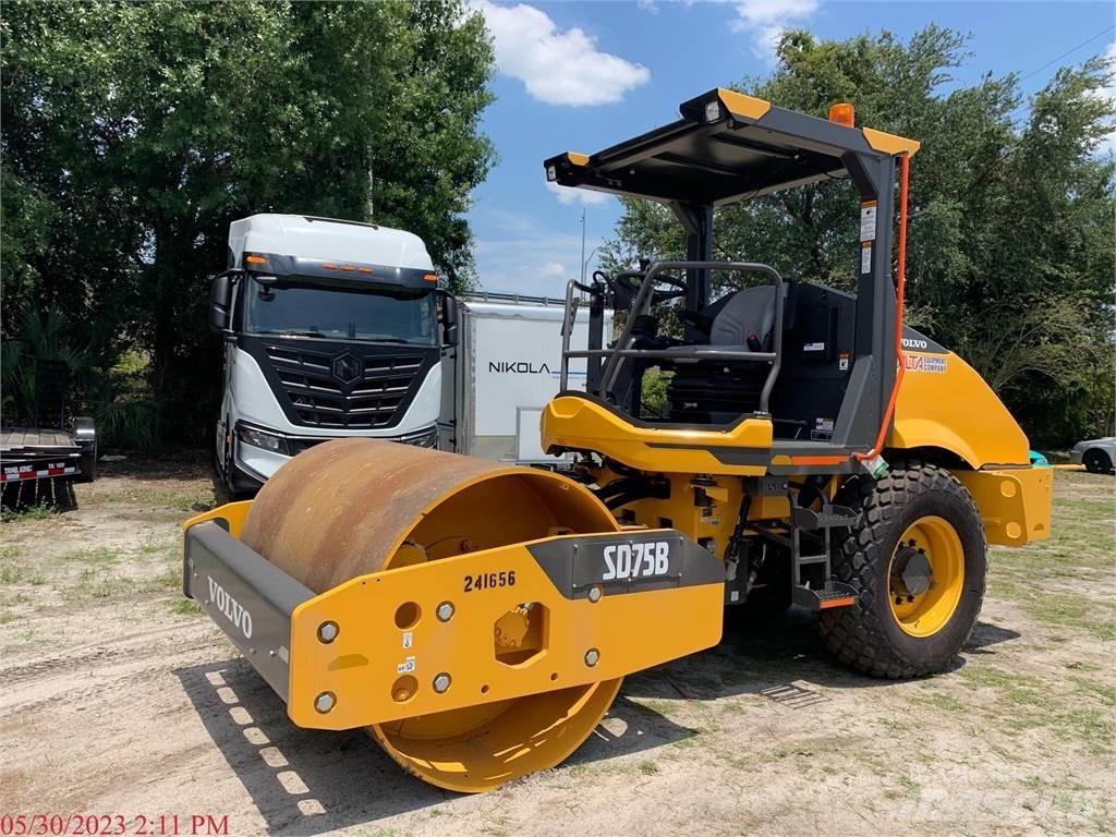 Volvo SD75B Cilindri compactori dubli