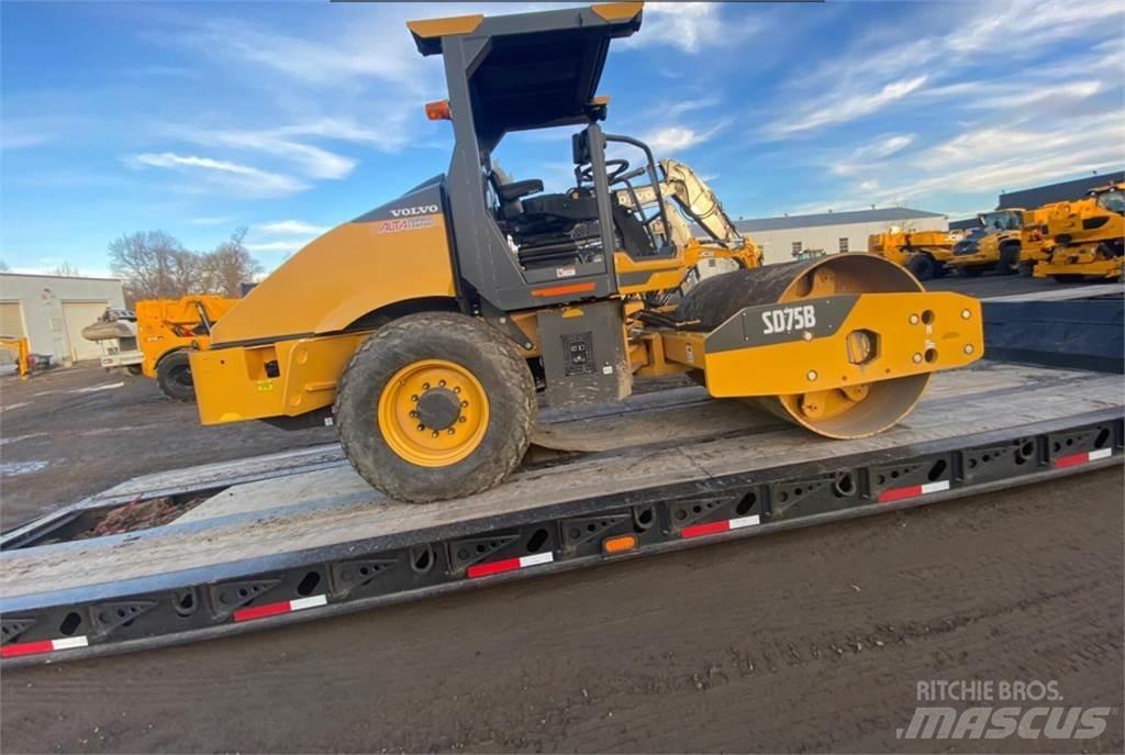 Volvo SD75B Cilindri compactori dubli