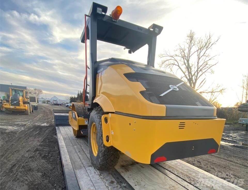 Volvo SD75B Cilindri compactori dubli
