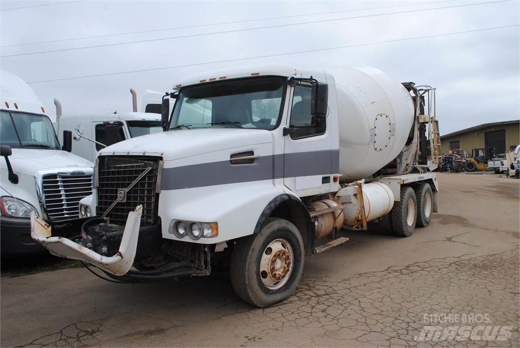 Volvo VHD64B200 Betoniera