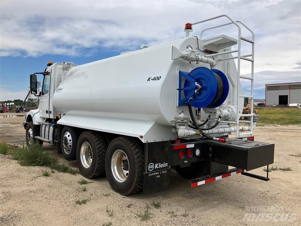 Volvo VHD84B300 Cisterne