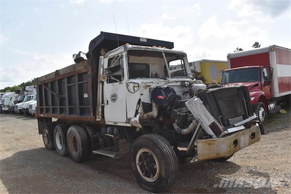 Volvo WG84B Autobasculanta