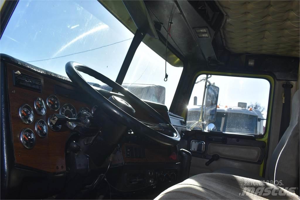 Western Star 4900 Autobasculanta