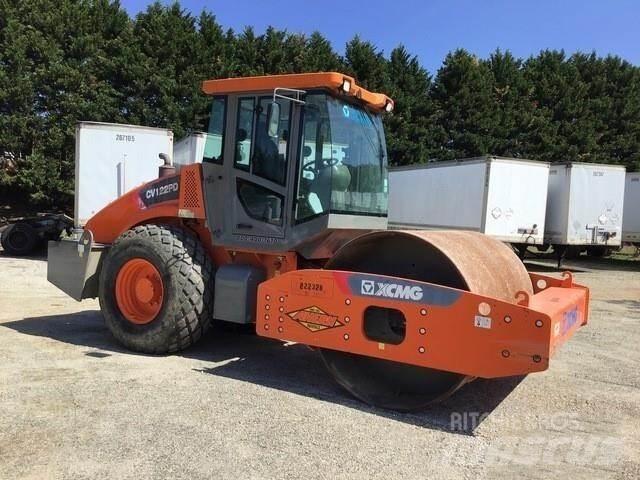 XCMG CV122PD Cilindri compactori dubli