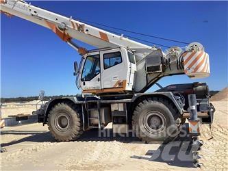 Zoomlion RT60 Macara teren accidentat