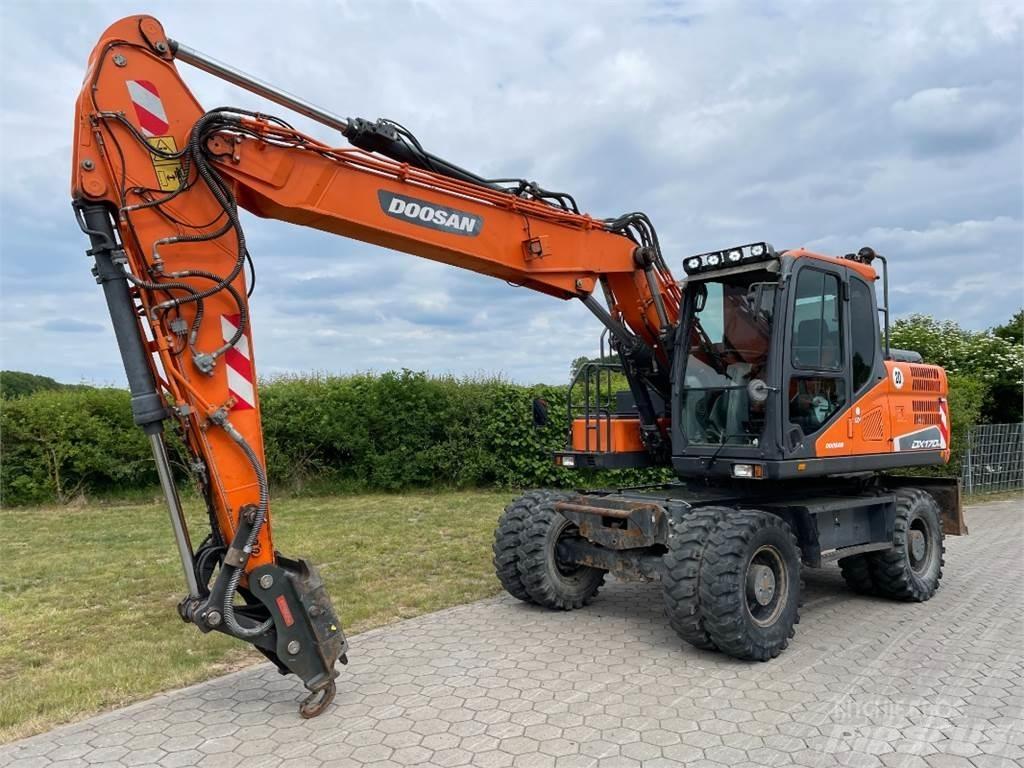 Doosan DX170W-5 Excavatoare cu roti