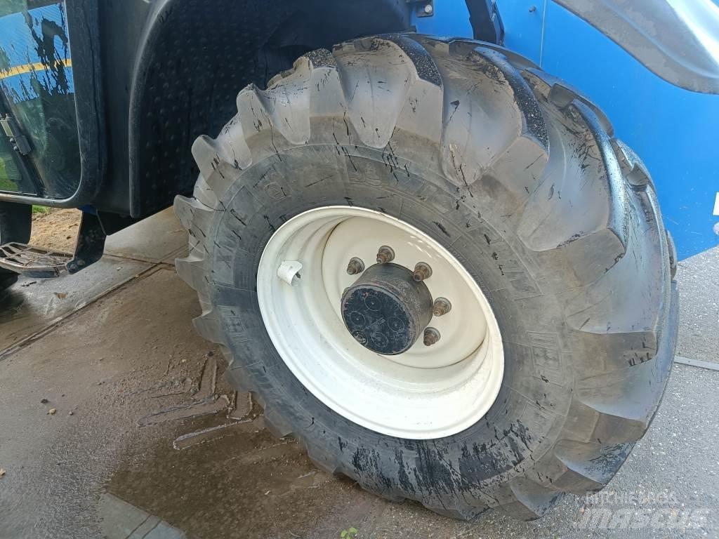 New Holland LM7.35 Manipulatoare agricole